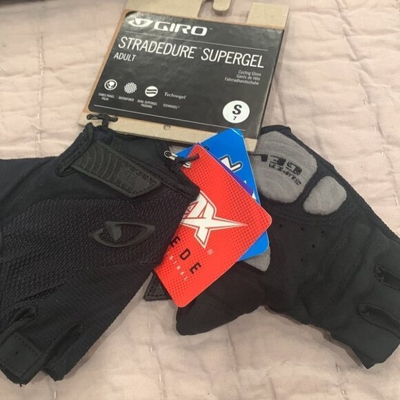 Giro Strade Dure SG Men's Road Cycling Gloves - Picture 4 of 7